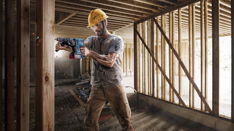 Bosch GBH 18V-20 Professional 2 X 2.0 AH